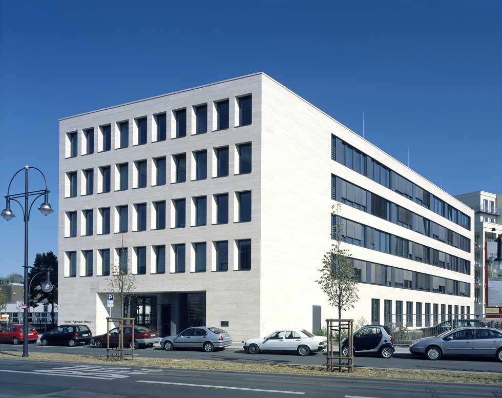 Lagebild Konrad-Adenauer-Stiftung